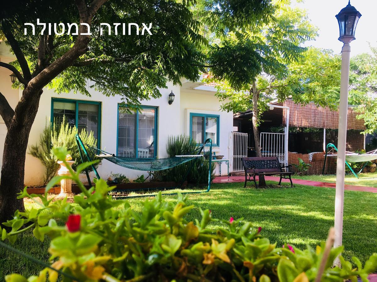 Hotel אחוזה במטולה Esterno foto
